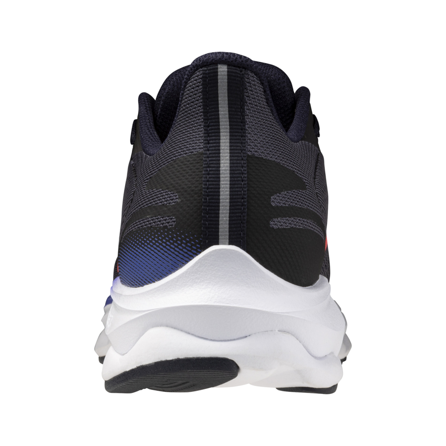 Women Running Mizuno Wave Serene 2