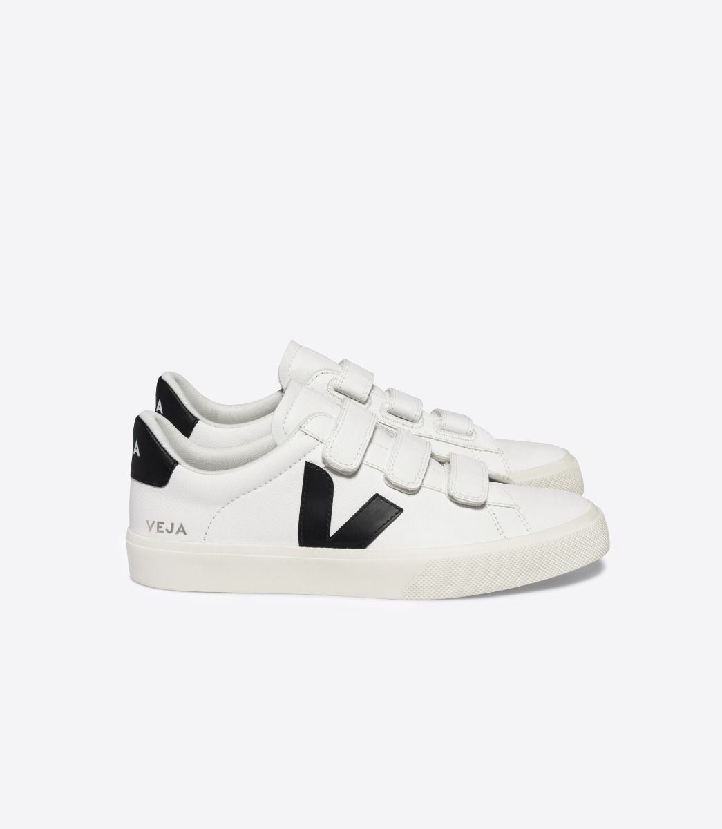 Veja Recife Logo Leather Sneaker