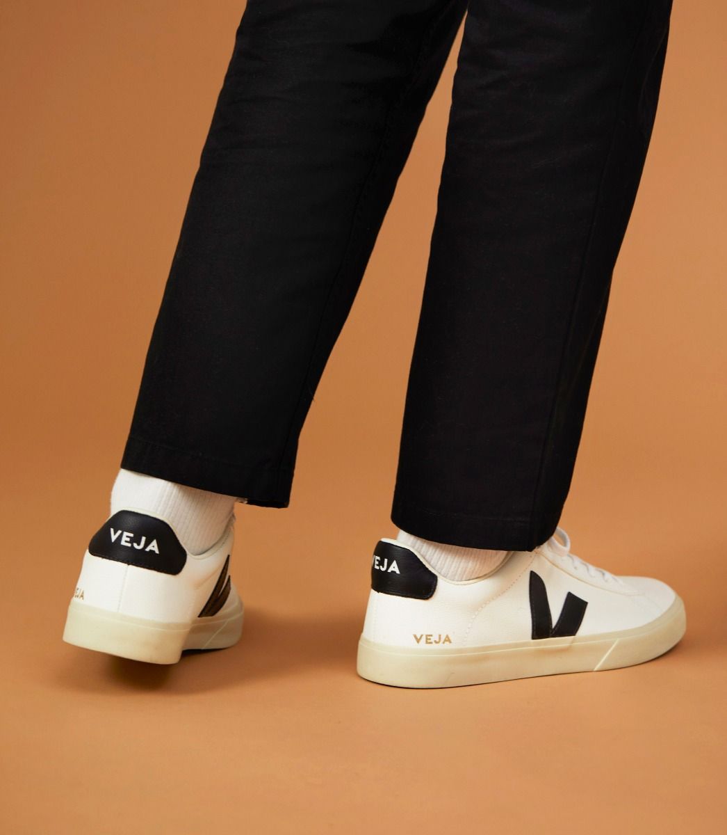 Veja campo leather white black